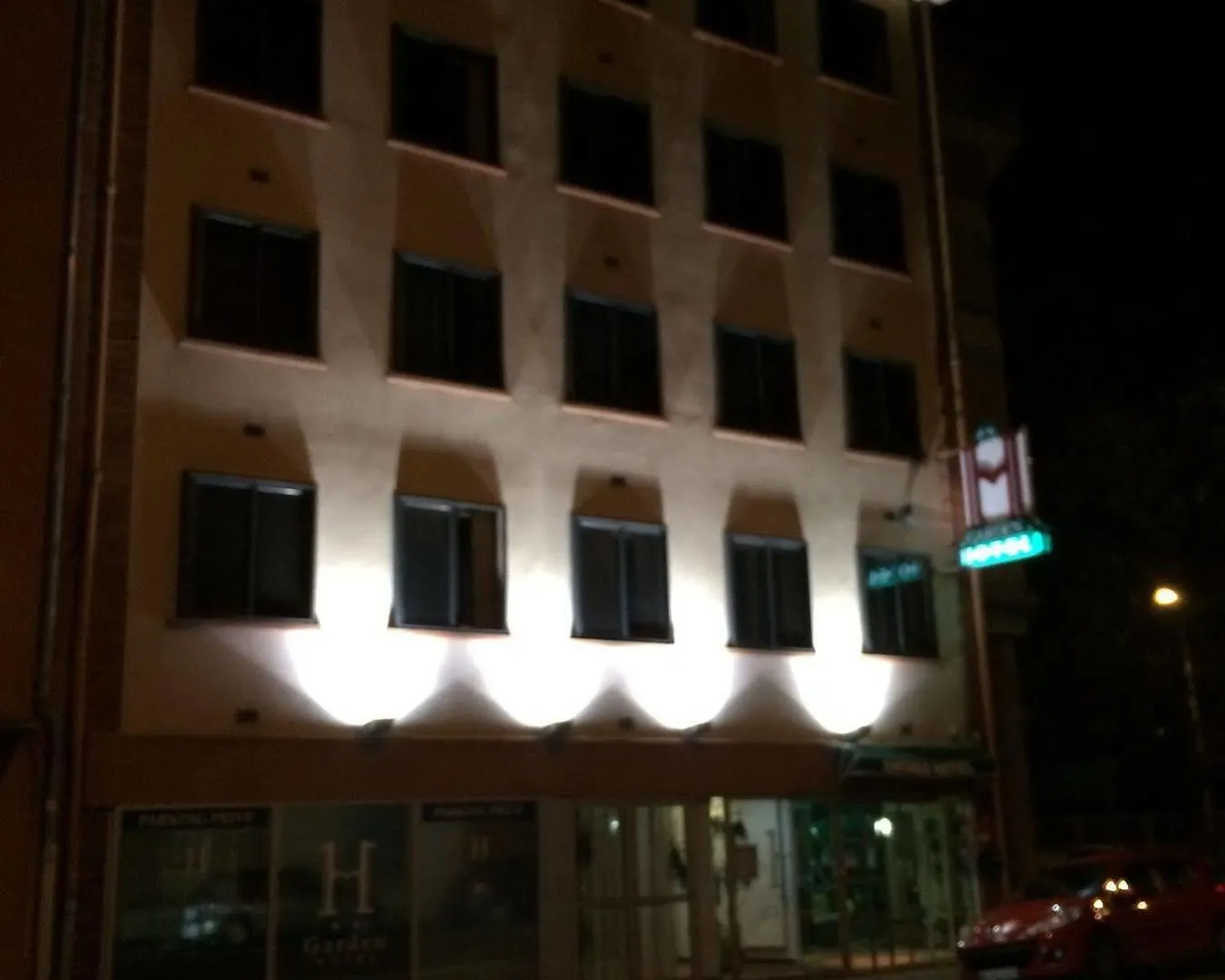 Garden Hotel Toulouse